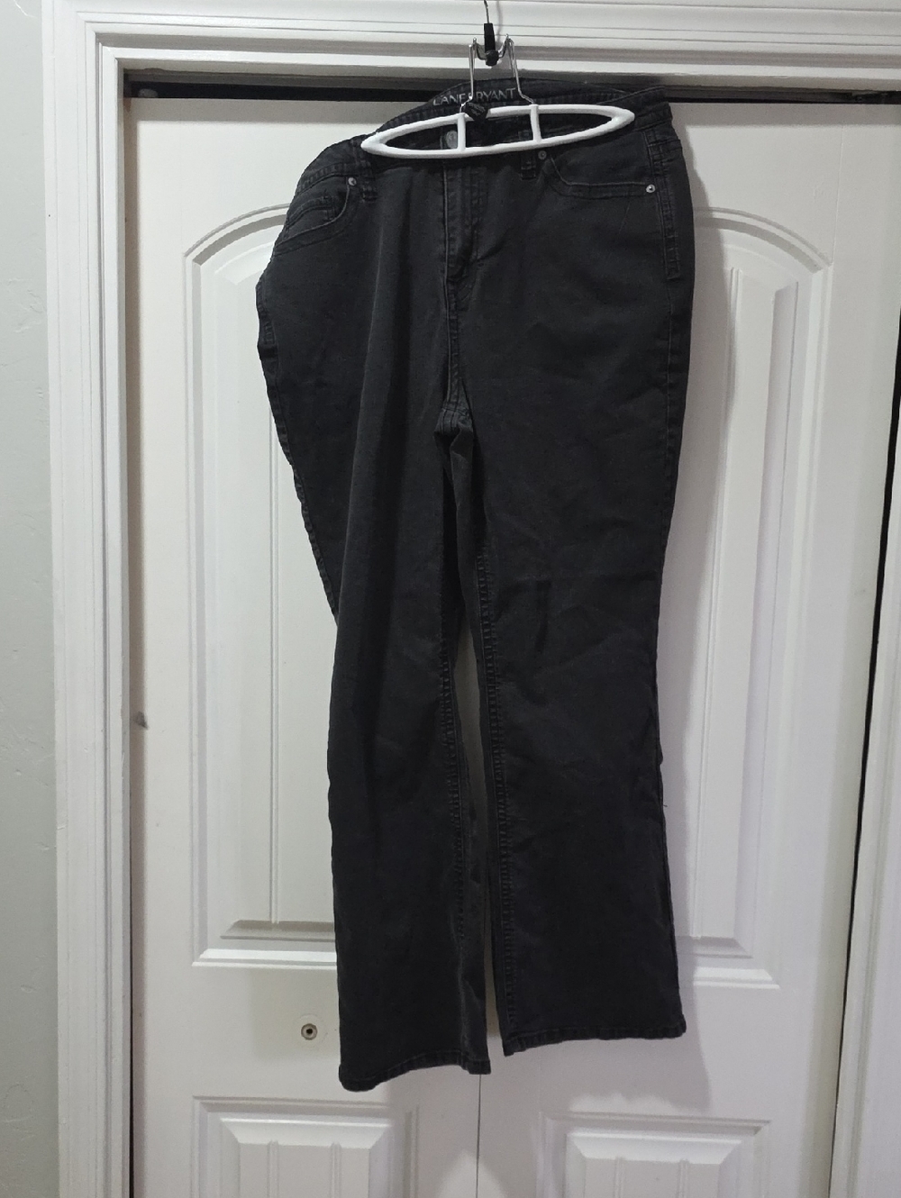 Women's Black Straight-Leg Jeans – Comfortable Everyday Fit
